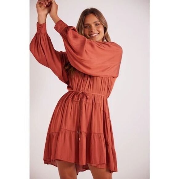 NWT Mink Pink Hannah Tiered Mini Dress Size XS MSRP $149 - Picture 1 of 11